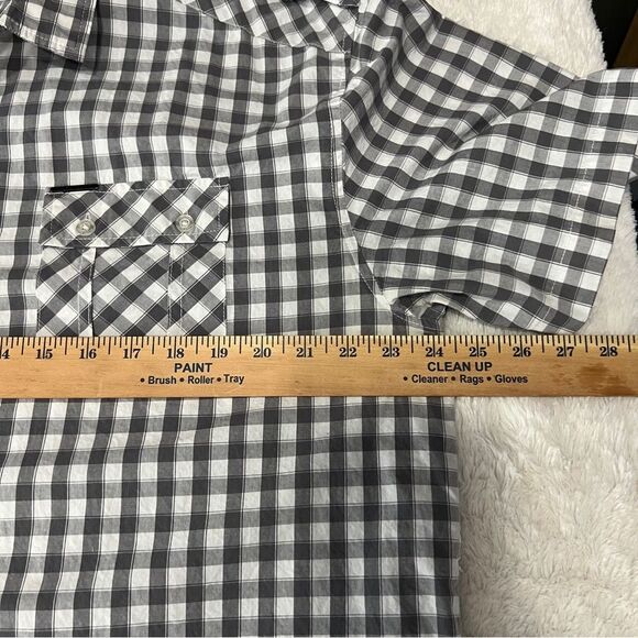 Marc Ecko Cut & Sew Mens Short Sleeve Plaid Button Up Shirt 0629 - Picture 11 of 12